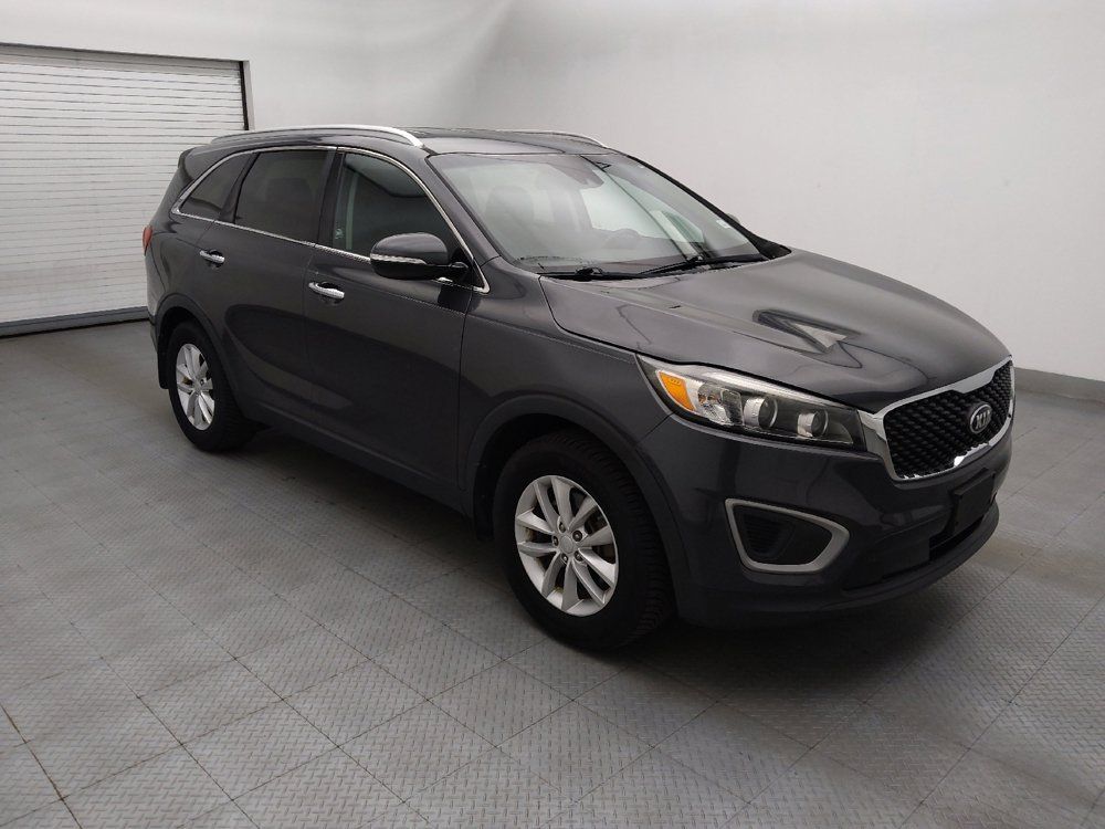 Used 2017 Kia Sorento FWD w/ LX Convenience Package image 11