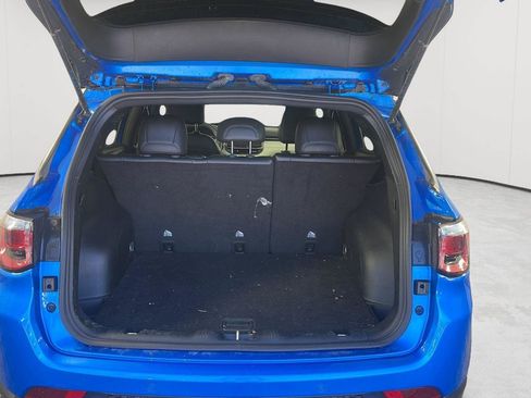 Used 2024 Jeep Compass Limited AWD/4WD image 11