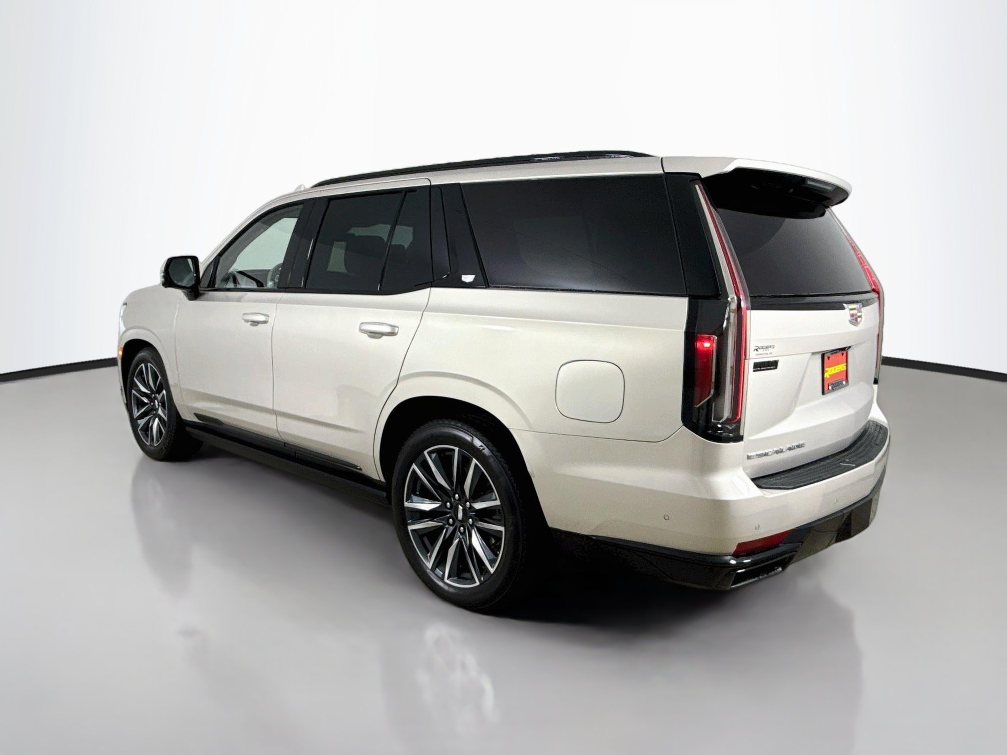 Certified 2021 Cadillac Escalade Sport Platinum AWD/4WD image 6