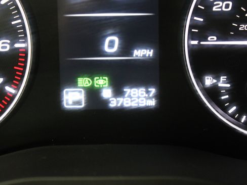 Used 2024 Subaru Ascent Touring AWD/4WD image 12