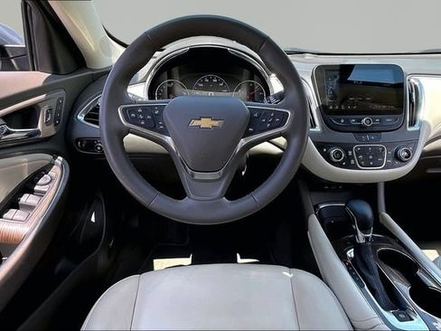 Used 2024 Chevrolet Malibu LT FWD image 8