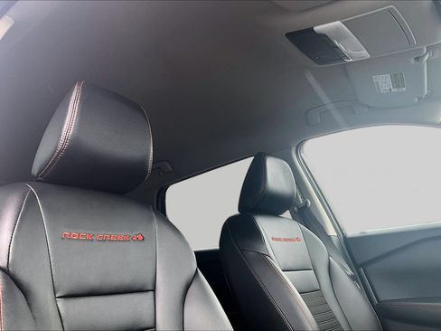 Used 2025 Nissan Rogue SV AWD/4WD image 26