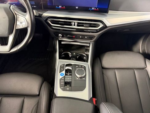 Used 2023 BMW i4 eDrive40 RWD image 16