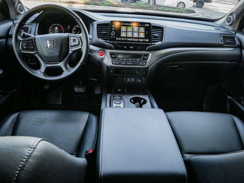 Certified 2024 Honda Ridgeline RTL image 28