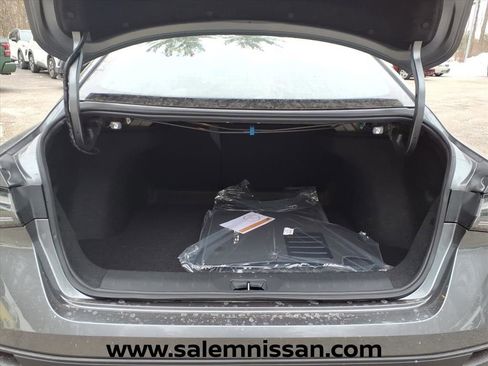 New 2026 Nissan Sentra SV w/ SV Convenience Package FWD image 6