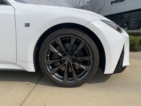 Certified 2025 Lexus IS 350 F Sport image 13