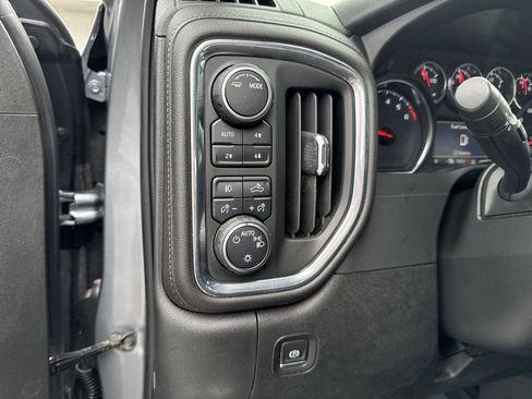 Used 2021 Chevrolet Silverado 1500 RST w/ Z71 Off-Road Package AWD/4WD image 16