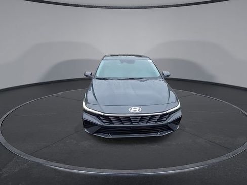 New 2026 Hyundai Elantra Limited FWD image 3