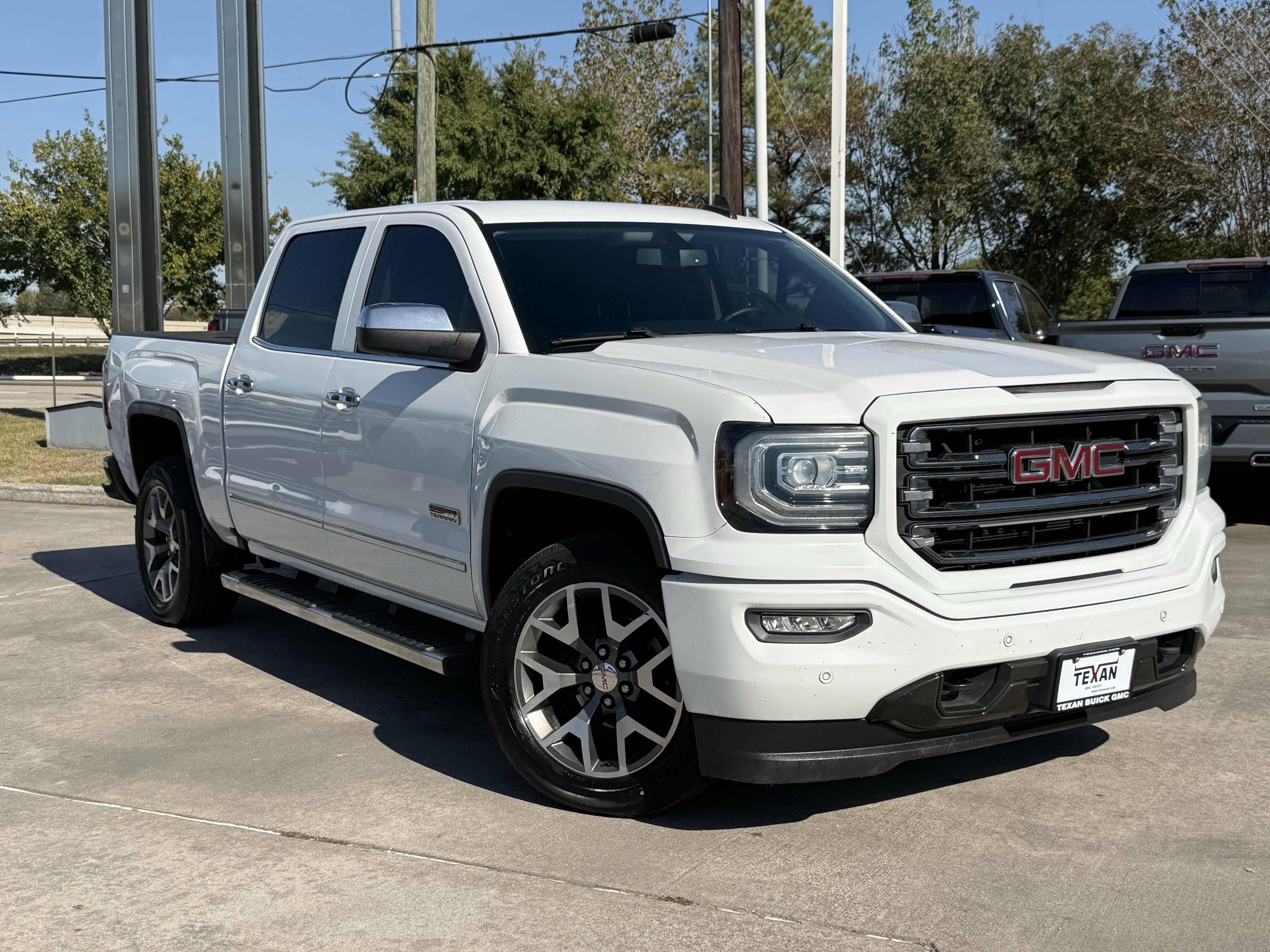 Used 2016 GMC Sierra 1500 SLT w/ All-Terrain Package AWD/4WD image 2