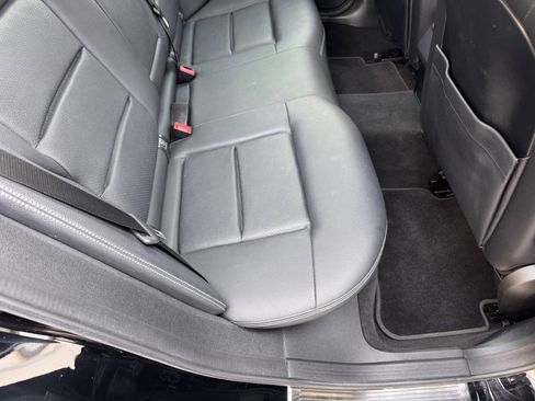 Used 2014 Mercedes-Benz E 350 Sedan image 60