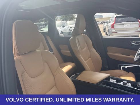 Certified 2024 Volvo XC60 B5 Ultimate w/ Climate Package AWD/4WD image 13