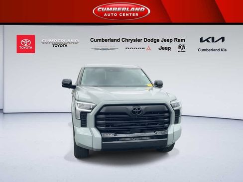 Used 2024 Toyota Tundra Limited image 3