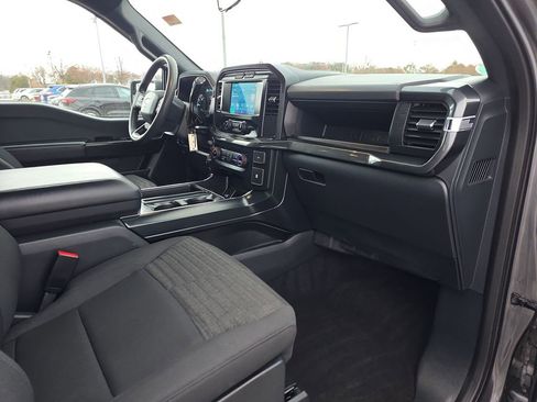 Used 2022 Ford F150 XL w/ STX Appearance Package image 16