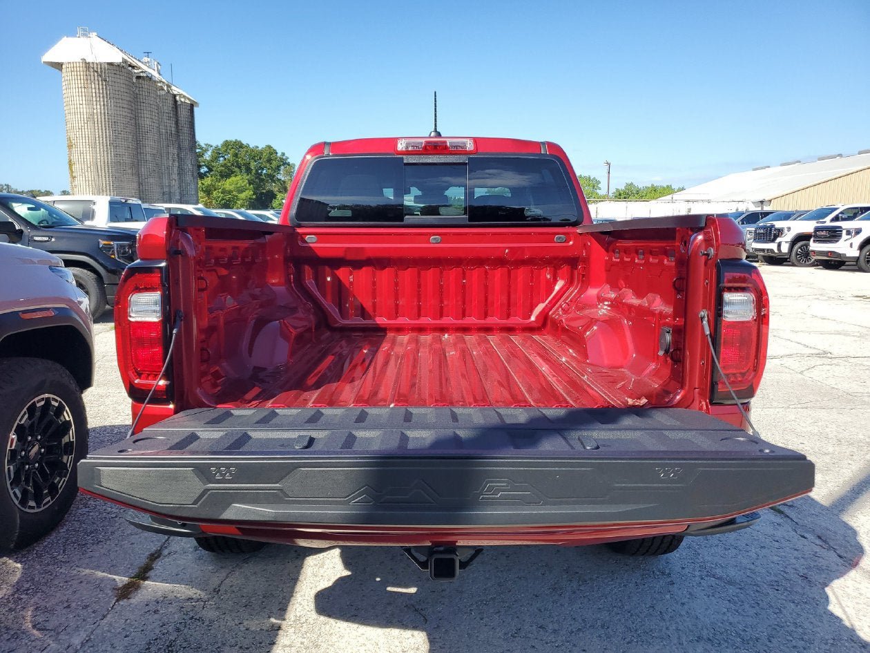 New 2026 GMC Canyon AT4 AWD/4WD image 9