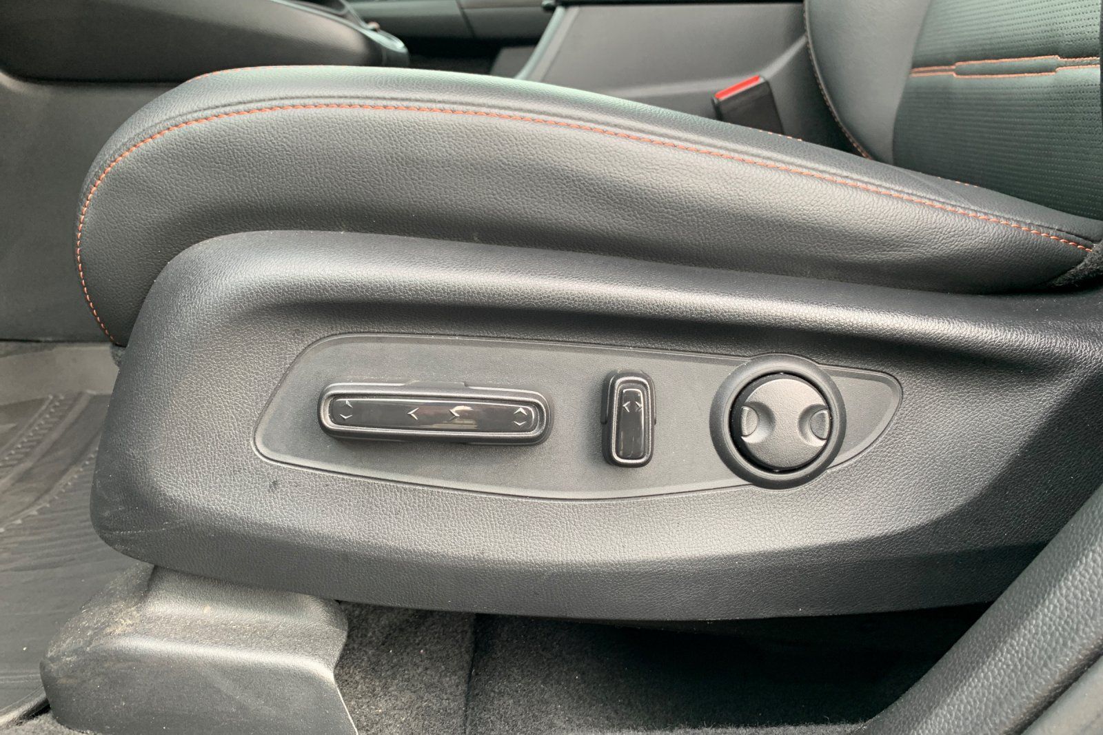 Used 2026 Honda CR-V Sport-L image 33