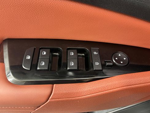 Used 2023 Kia Sportage SX image 13