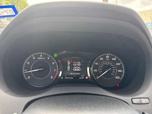 Used 2025 Acura RDX SH-AWD image 9