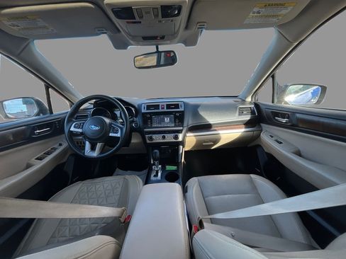 Used 2016 Subaru Outback 2.5i Limited image 9