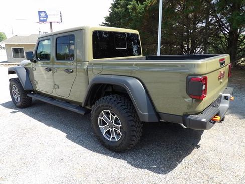 New 2026 Jeep Gladiator Mojave w/ Safety Group AWD/4WD image 3
