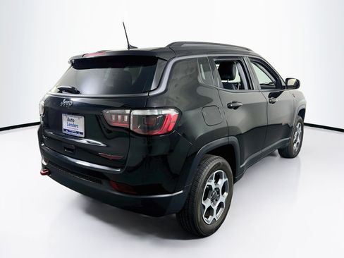 Used 2022 Jeep Compass Trailhawk w/ Trailhawk Convenience Group AWD/4WD image 5