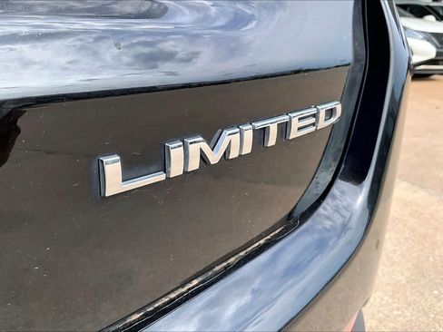 Used 2023 Jeep Compass Limited AWD/4WD image 10