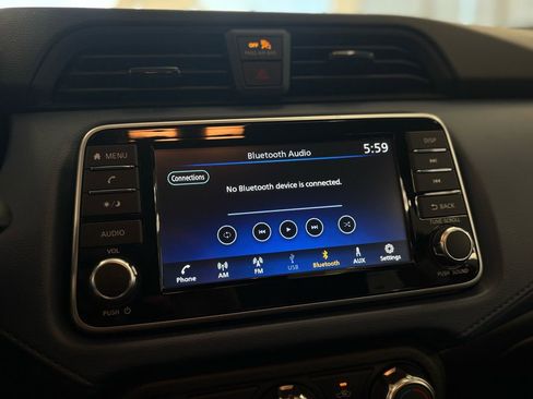 Used 2025 Nissan Versa SV w/ Trunk Package FWD image 32