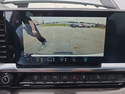 Used 2024 Chevrolet Silverado 2500 LTZ w/ LTZ Plus Package image 13