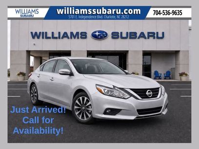 Used 2017 Nissan Altima 2.5 SL w/ 2.5 Technology Package