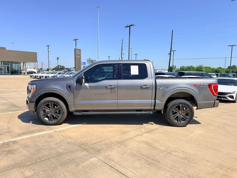Used 2022 Ford F150 XLT w/ Equipment Group 302A High AWD/4WD image 10