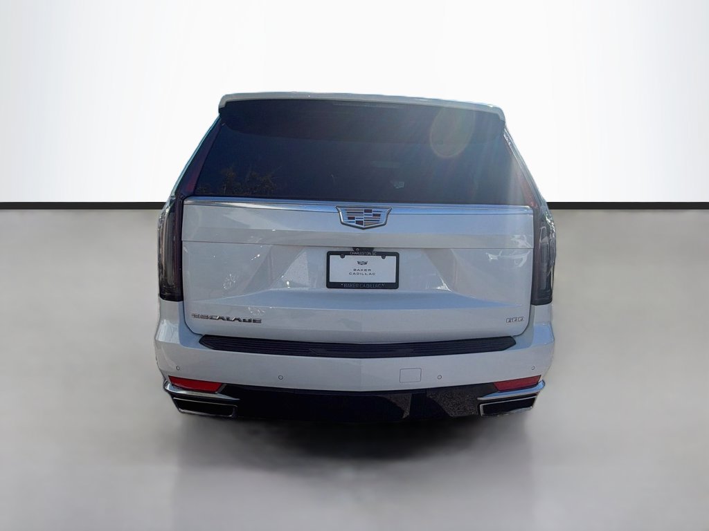 Used 2022 Cadillac Escalade ESV Premium Luxury RWD image 5