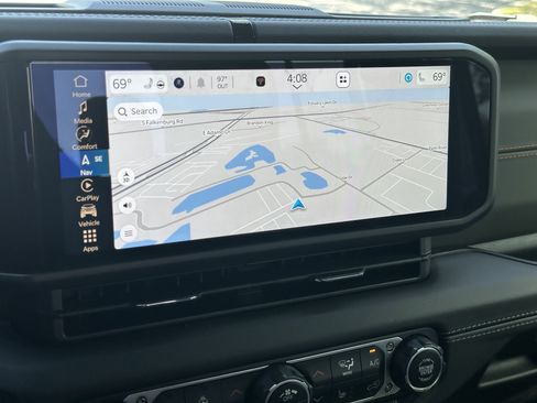 Used 2024 Jeep Gladiator Mojave image 35