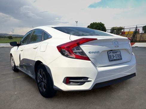 Used 2018 Honda Civic LX image 4