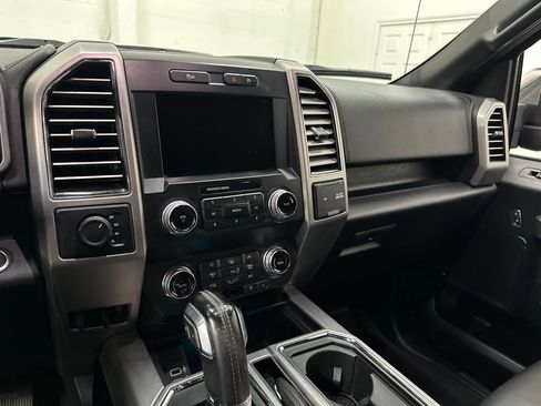 Used 2019 Ford F150 Platinum AWD/4WD image 42