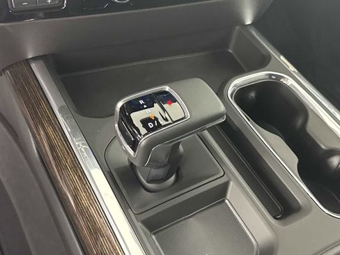 New 2025 GMC Sierra 1500 Elevation w/ Elevation Premium Package image 30