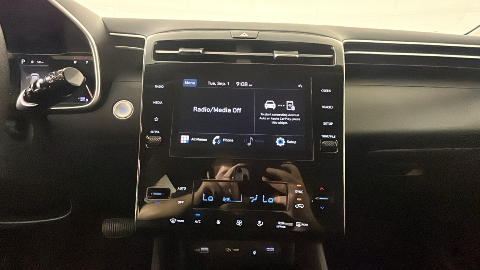 Certified 2024 Hyundai Tucson SEL FWD image 30