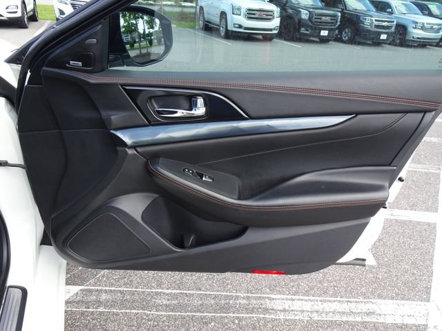 Used 2019 Nissan Maxima SR w/ Premium Package FWD image 17
