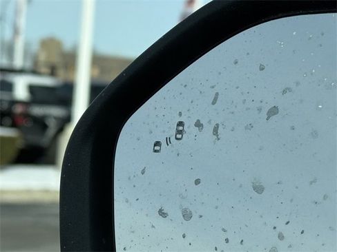 New 2026 Ford Explorer Active w/ Active Comfort Package image 9