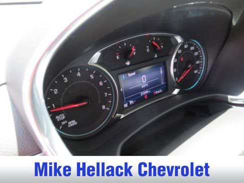 Used 2024 Chevrolet Equinox LT w/ LPO, Floor Liner Package FWD image 8