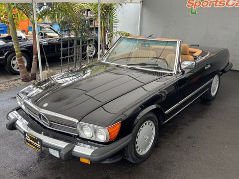 Used 1989 Mercedes-Benz 560 SL image 8