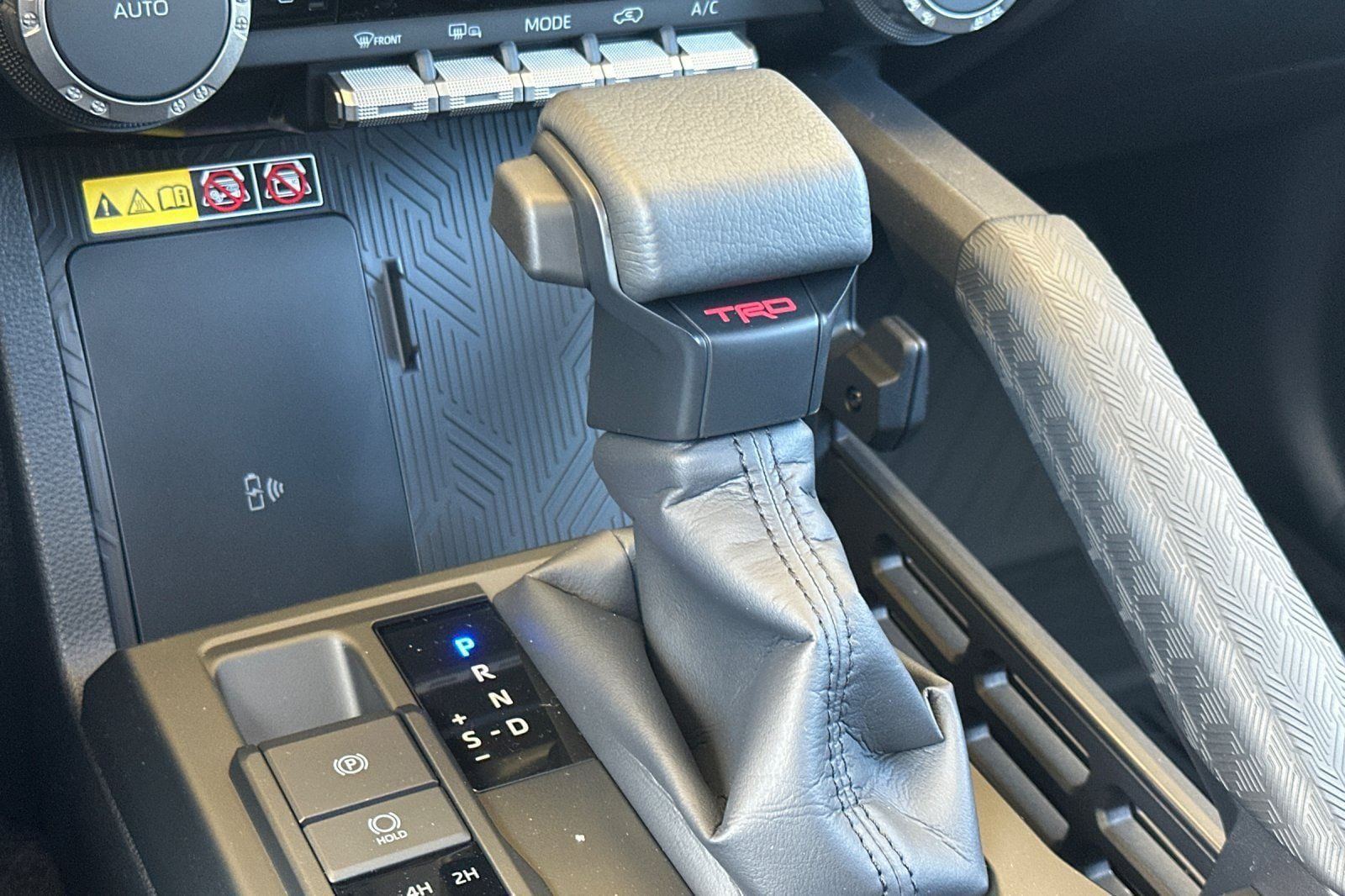 New 2026 Toyota 4Runner TRD Off-Road Premium AWD/4WD image 24