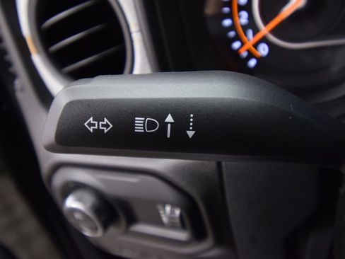 New 2026 Jeep Gladiator Willys image 32