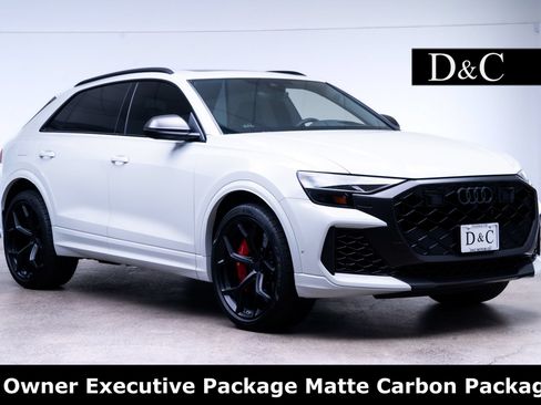 Used 2026 Audi RS Q8 performance AWD/4WD image 1