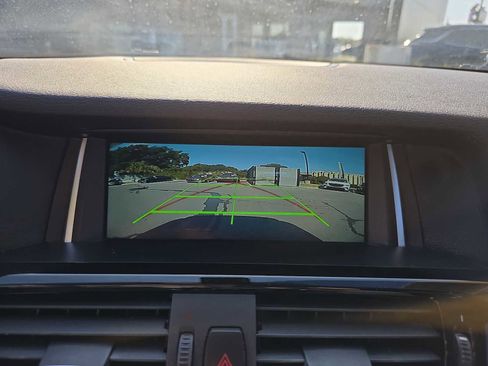 Used 2017 BMW X3 sDrive28i image 11