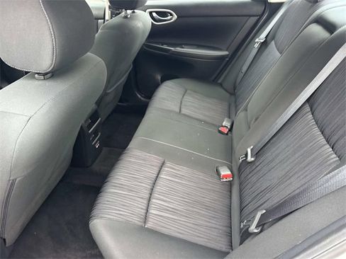 Used 2019 Nissan Sentra SV w/ Special Edition Package image 14