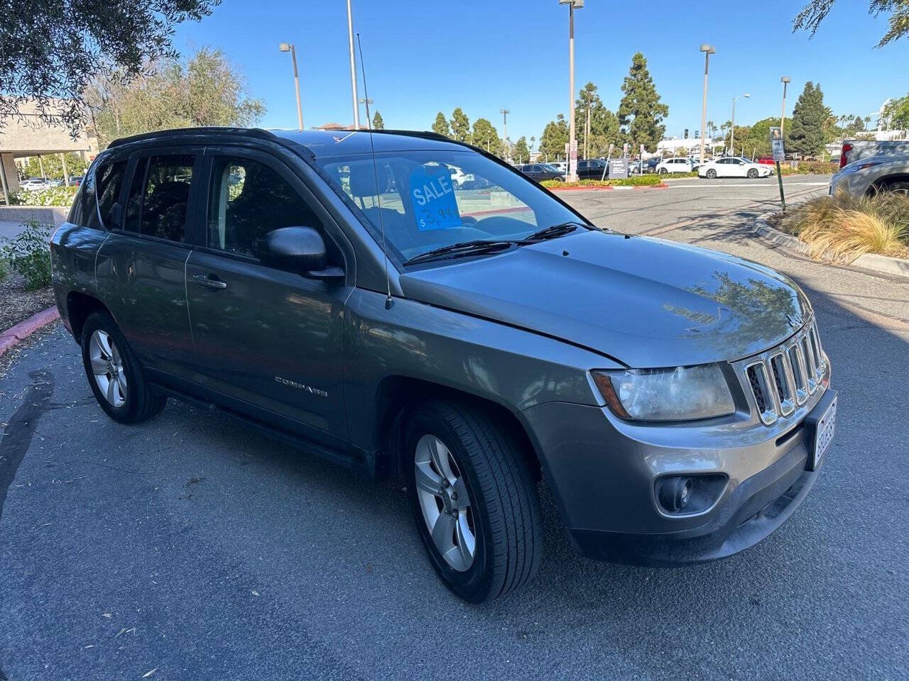Used 2014 Jeep Compass Sport AWD/4WD image 7