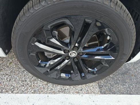 Used 2026 Jaguar F-PACE R-Dynamic S image 7