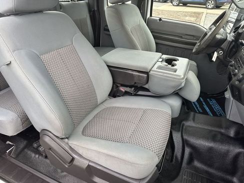 Used 2011 Ford F250 XL w/ XL Value Pkg RWD image 26