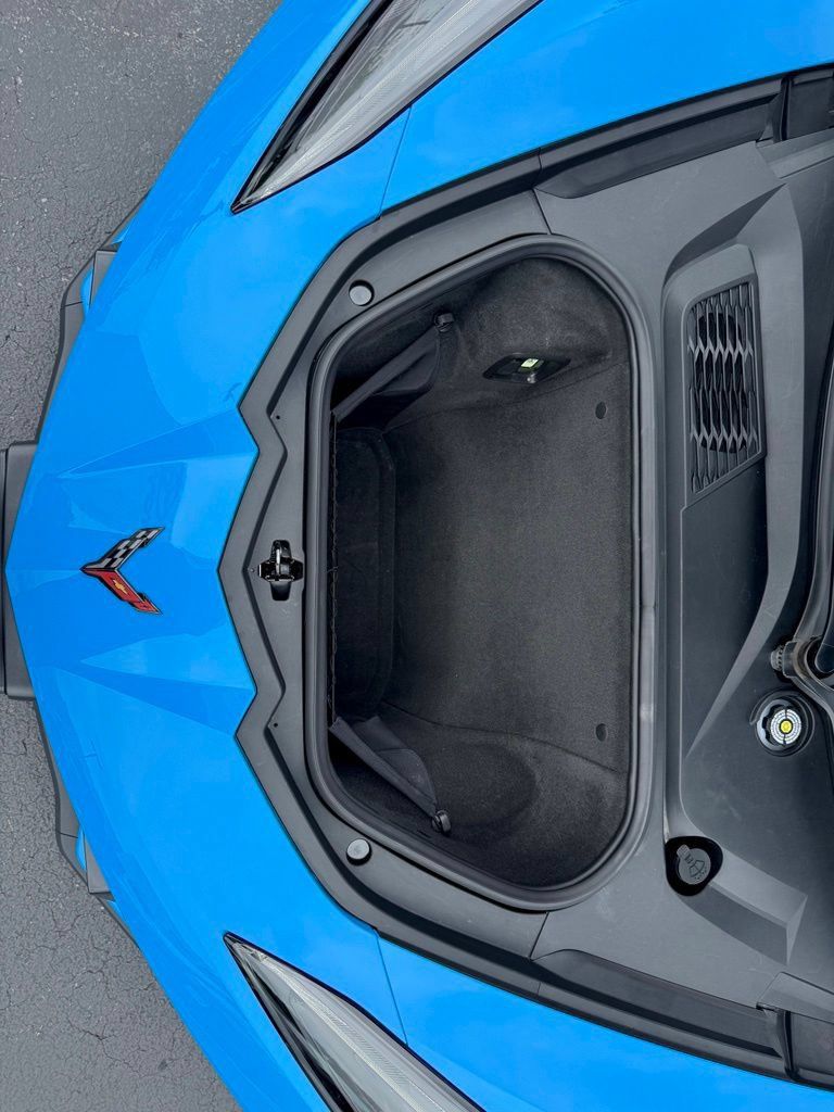 Used 2025 Chevrolet Corvette Stingray Preferred Conv w/ 2LT RWD image 19