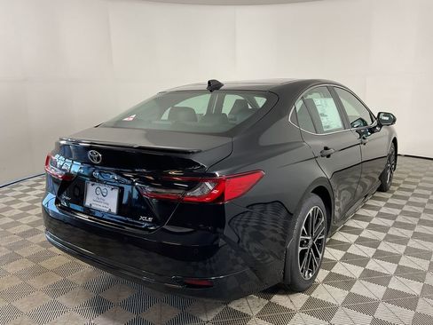 New 2026 Toyota Camry XLE image 8