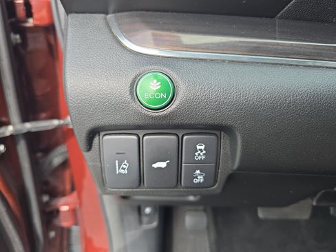 Used 2015 Honda CR-V Touring image 22